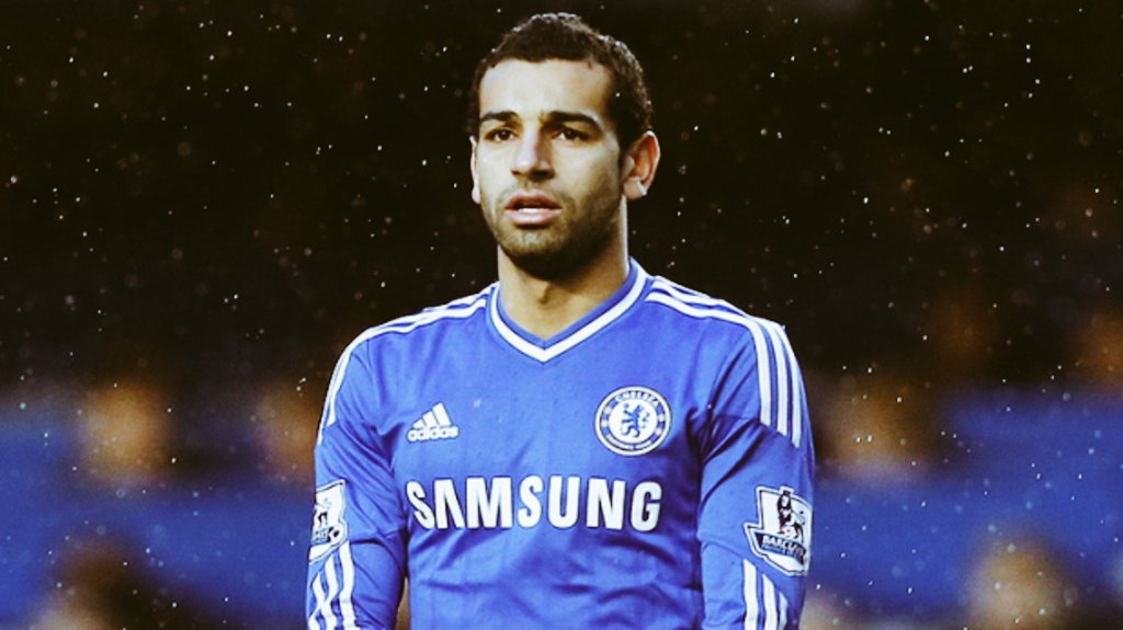 afason23's tweet photo. @MoSalah struggled at @ChelseaFC, went to Italy, then returned and cemented his place as the UNDISPUTED greatest right winger in the history of the EPL and one of @LFC's greatest player of all time.

Bring Darwin Nuñez back!

I see him exploding under Andoni Iraola. https://t.co/1MYEV0fiQk