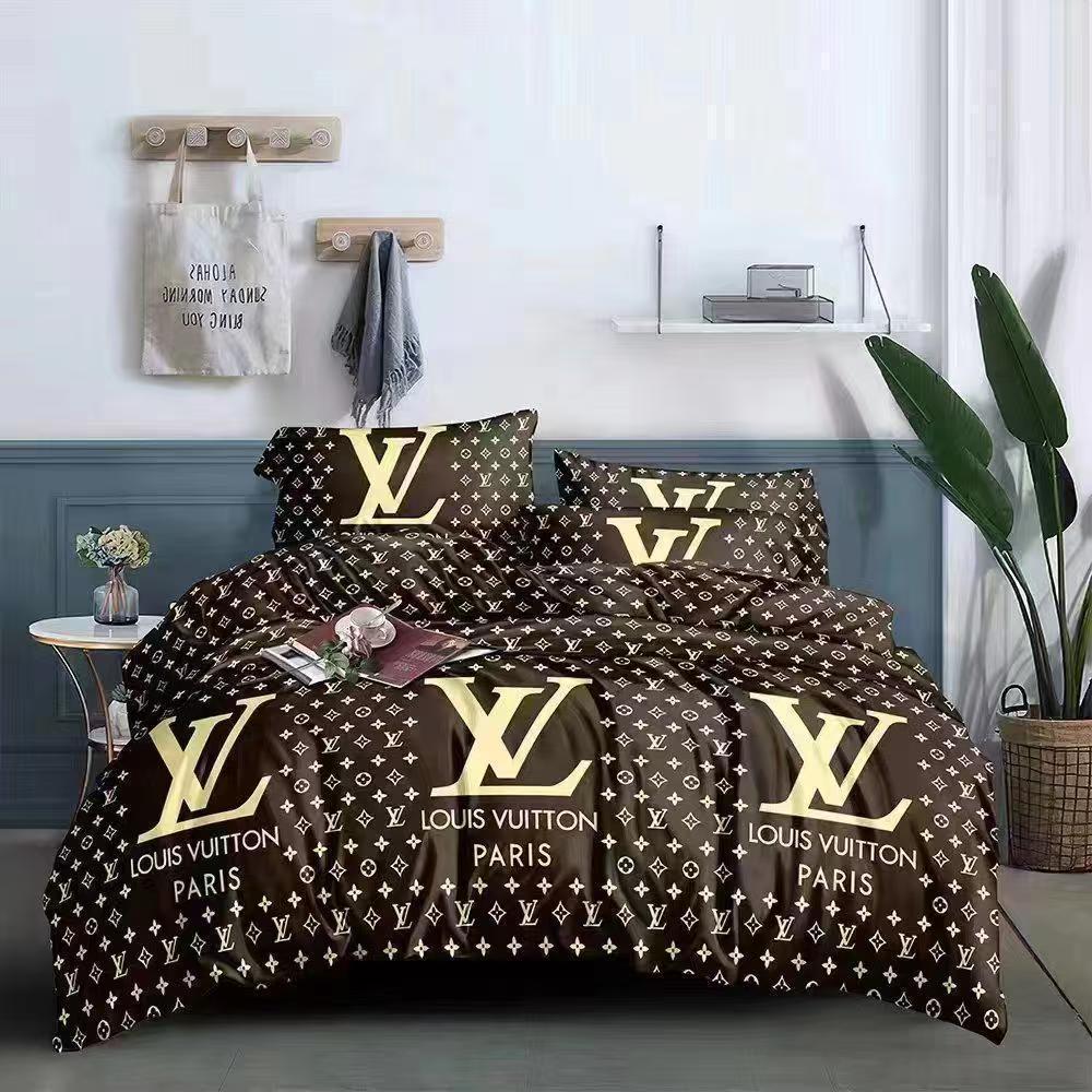 vickyomolara's tweet photo. New week, new bedding 🎉🎉.
Soft fabric ✅ 
Value for your money ✅
Cotton bedsheets ✅.

6*7 bedsheets with 4PC 9,500
With duvet 33,500
>>Ilorin. https://t.co/XVXruv5nGO