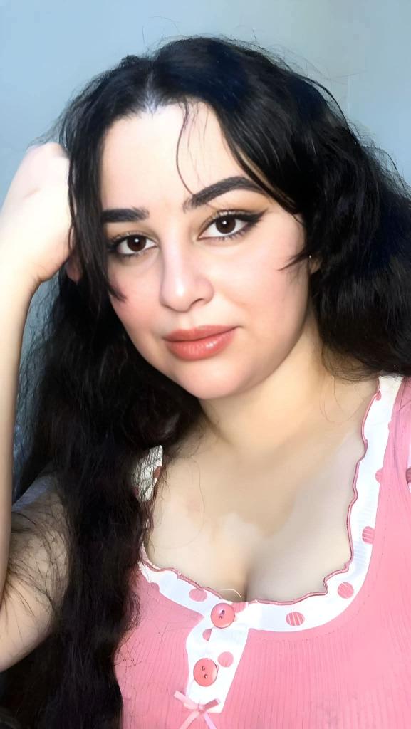 الشيخه 🍑 tweet media