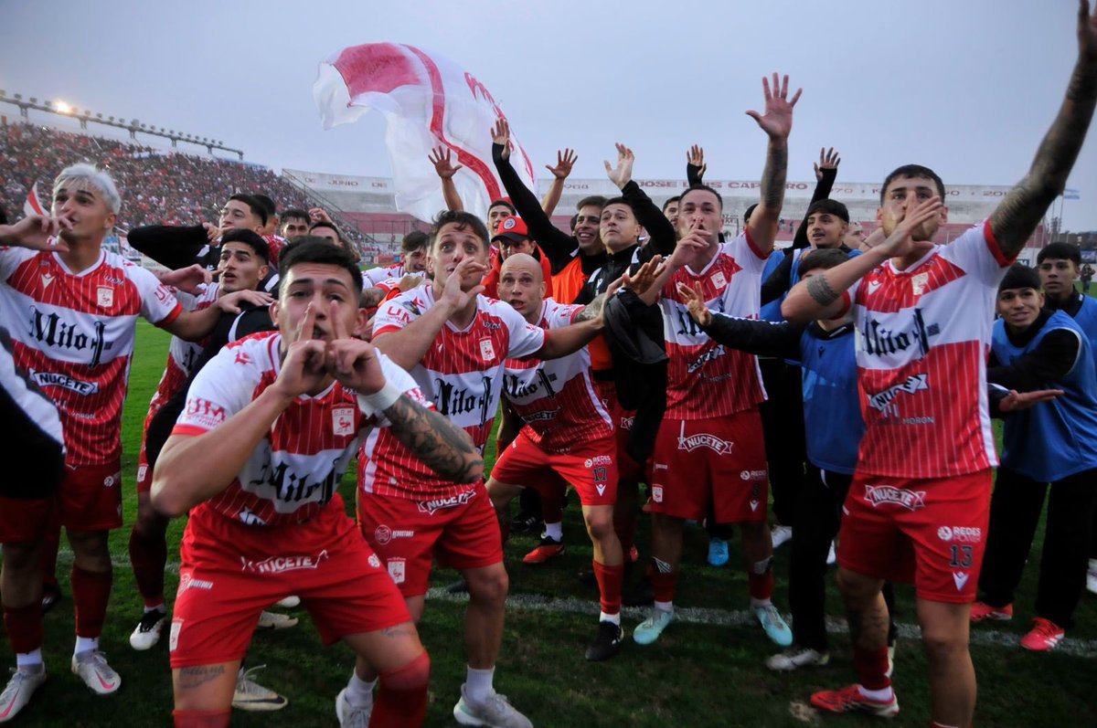 depmoronoficial's tweet photo. Otra vez, les paso la ubicación de la fiesta 😉

📍 Estadio Nuevo Francisco Urbano, Morón, Buenos Aires, Argentina.

#SomosElOeste🐓 https://t.co/hNTpJARNY2