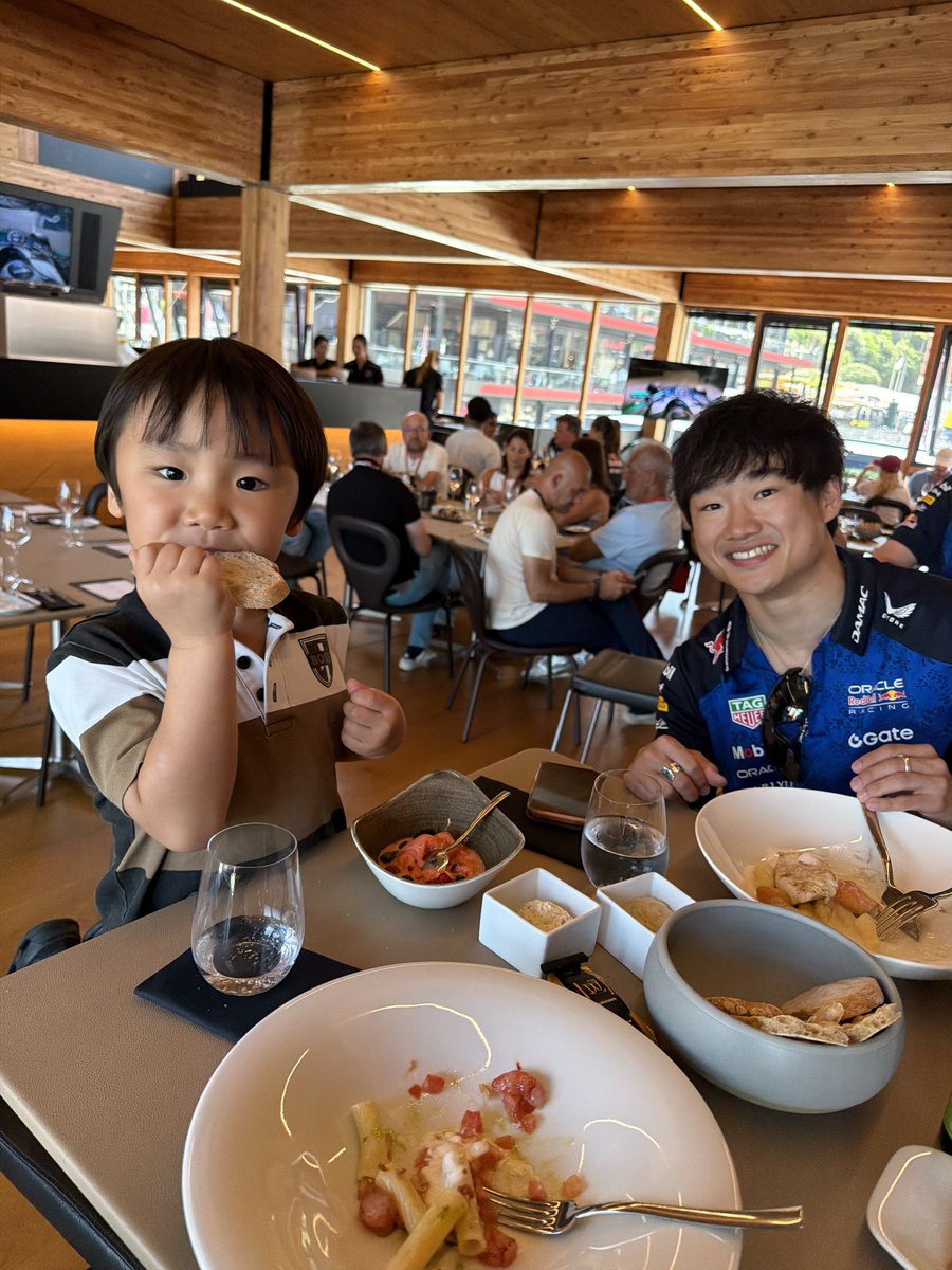 TakamotoKatsuta's tweet photo. MONACO GP 2026🇲🇨✅

①Toki with F1
②Lunch with Toki’s idol 
③Discussed with Kimi about Karting for sons
④Sleeping baby👶🏻 https://t.co/M6hhA1jaa2