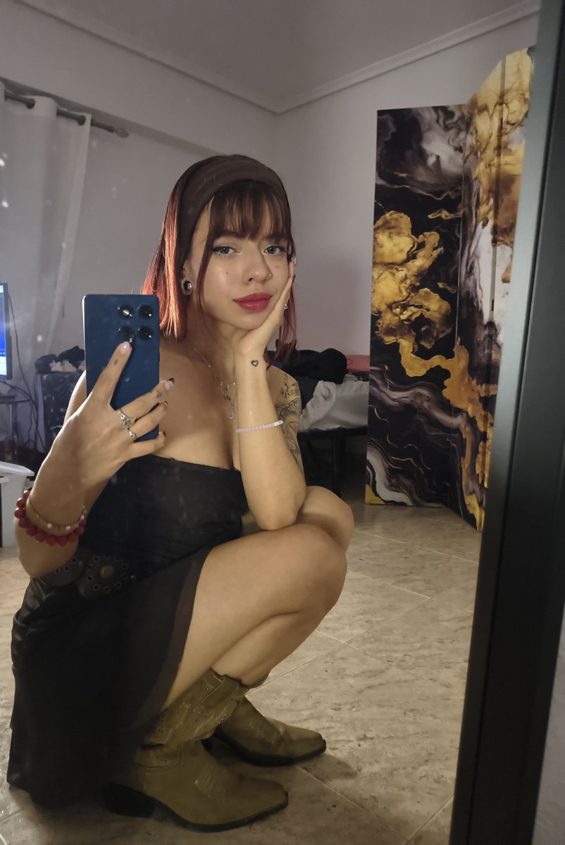 Emma🦋 tweet media