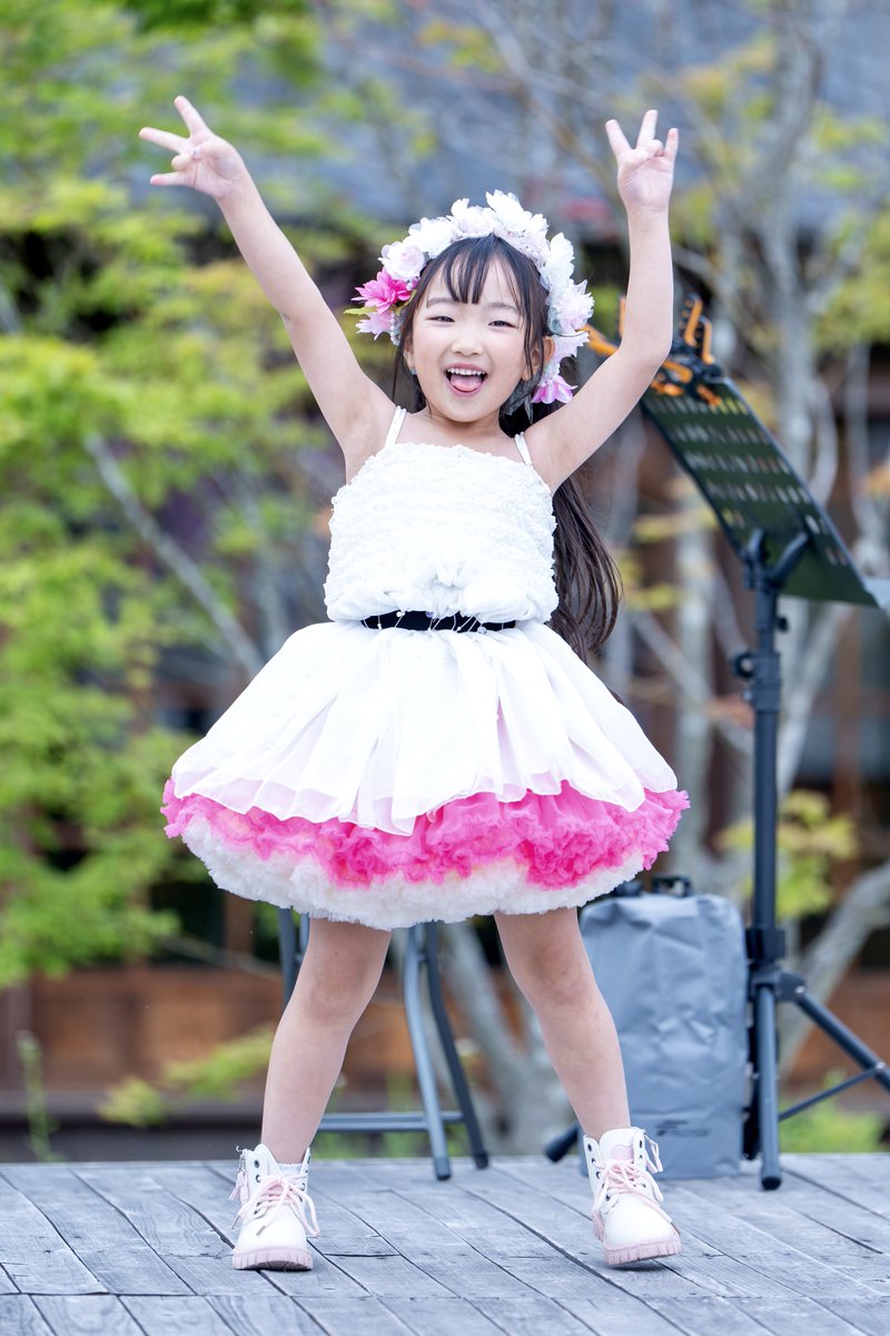 yuichan_anchan's tweet photo. ◎ 小諸ふれあいフェスティバルvol.23
◎ 大手門公園「まちタネ広場」
◎ 長野県小諸市
◎ 2026.06.07(日)
◎ チェリーブロッサム ステージ
◎ らなちゃん①
#らなちゃん #JS1 #チェリーブロッサム #みらくるるる #研究生 #ARKキッズ #芸能プロダクションARK @Skysunny33R https://t.co/8XFML5Yy9f
