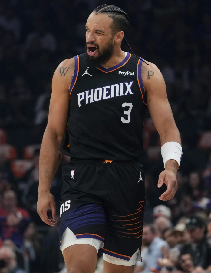 50NuancesDeNBA's tweet photo. Vous l'avez aussi cette petite sensation de saison quasi terminée ?
Se dire qu'on ne reverra pas nos NBAers avant 4 mois...

Alors que début mars j'ai des cernes jusqu'aux chevilles et l'envie pressante d'arriver en Playoffs, là, ils me manquent déjà un peu les cons... https://t.co/H1EPu29amW
