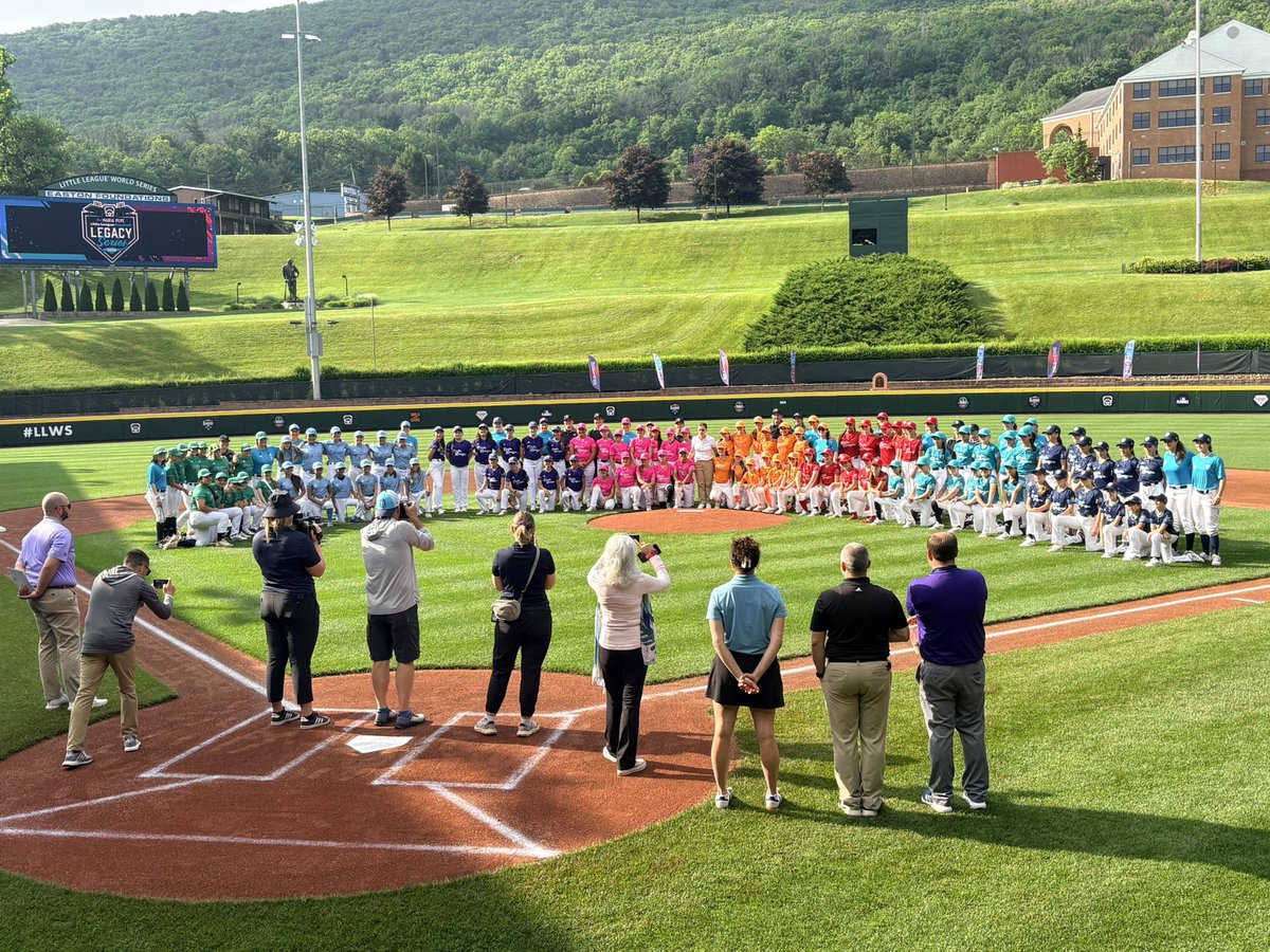 GoatJerseys's tweet photo. What a dream weekend for the kid (and me). Like most kids who grew up playing baseball you hoped one day to play in the @LittleLeague World Series in Williamsport. My daughter lived out my dream. She was 1 out of 96 girls across the country to play in the Maria Pepe Legacy Baseball Series. What a moment to lead off the game at the Championship field. And to have a coach who’s playing in the WPBL this coming fall⚾️ #girlsgotgame