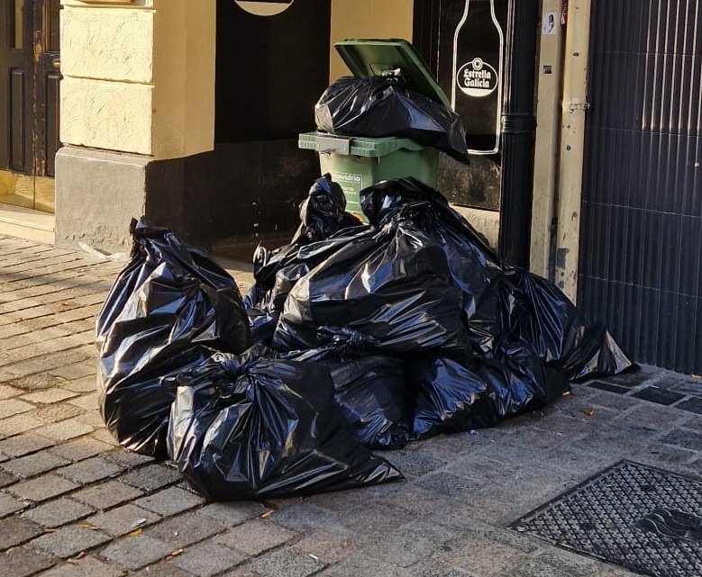 DemandaCasco_'s tweet photo. Bretón de los Horrores a las 8 de la mañana. https://t.co/3Pi7ouUT3k
