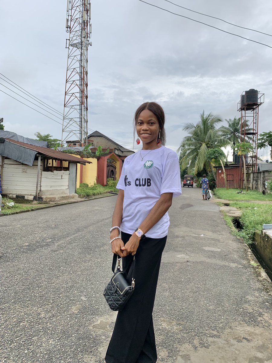 Esther Ubak 🦋 tweet media