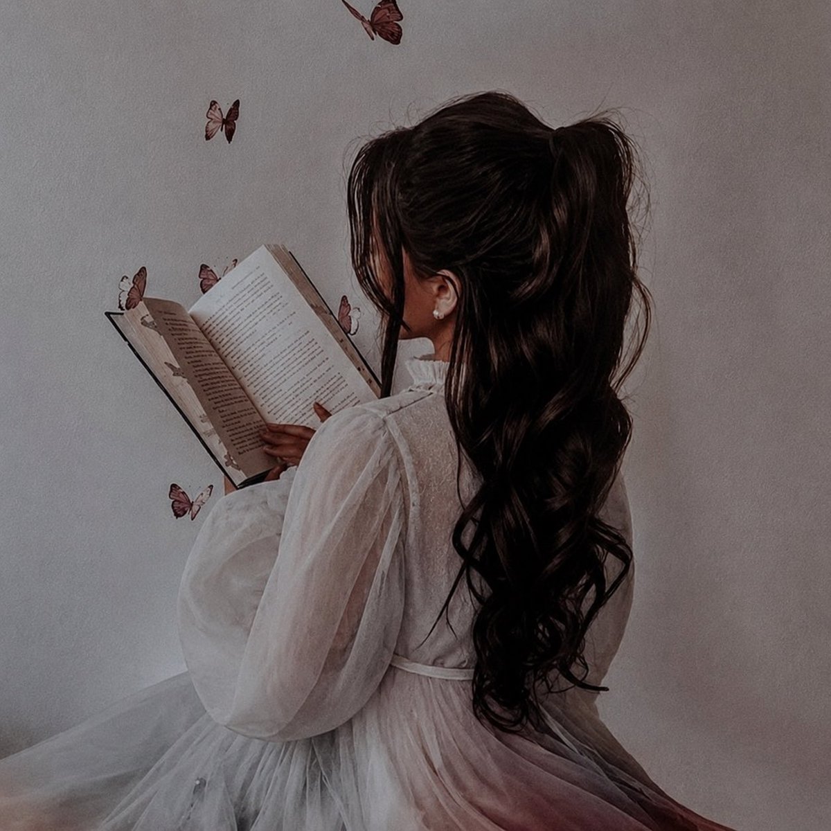 sama20242025's tweet photo. فلذيذُ العيشِ أن نَشْتَرِكا 🦋 https://t.co/N3NZIiw4r0