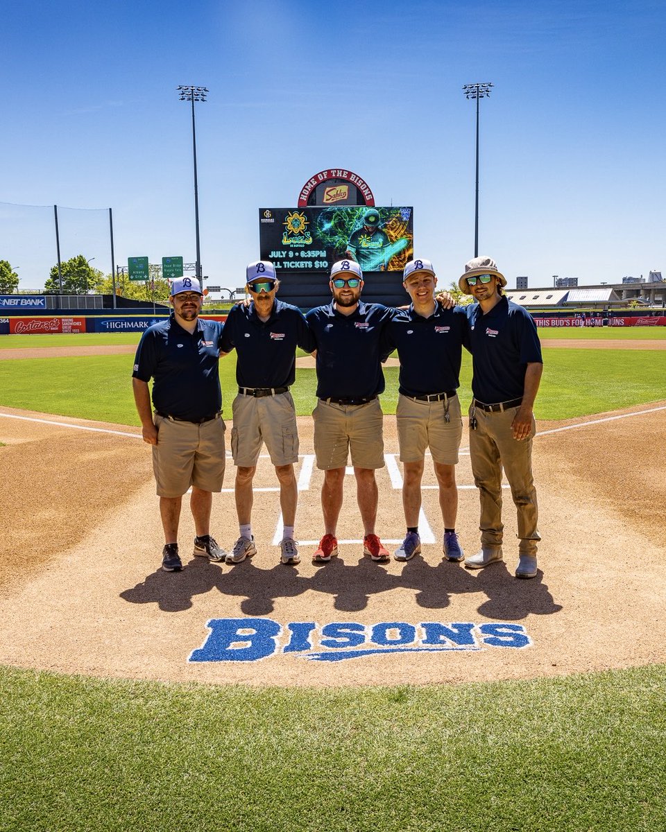scottbalzer's tweet photo. Last Sunday, I spent some time with the @BuffaloBisons grounds crew as they prepped Sahlen Field. As a former minor league baseball groundskeeper, I appreciate the grind &amp; time spent at the “yard” during the baseball season. Here are 4 of my fav snaps. 📸🦬⚾️ https://t.co/ubZ0jXJTa6