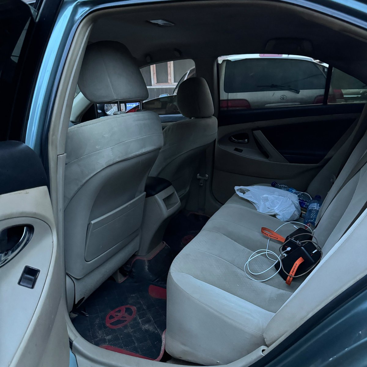 Autorush2's tweet photo. Any 5.2 million naira offer for this Registered Toyota Camry?🤔 https://t.co/h7EbBIseDx