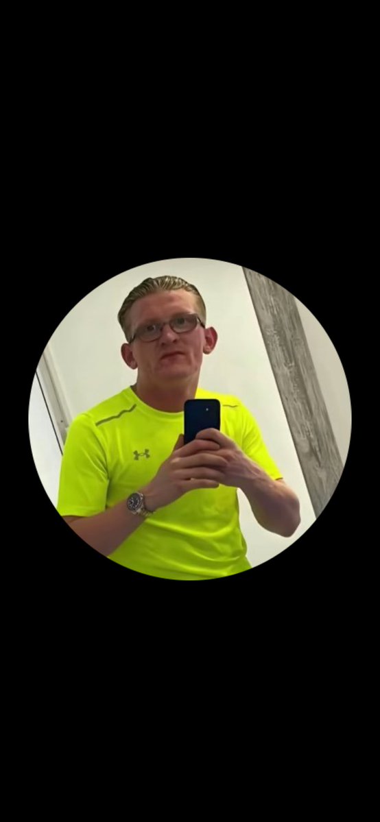 ReeceFry9's tweet photo. @ccfc0907 Please acting like a prick when you look like this? Hell no. https://t.co/IPXMuDy6S7