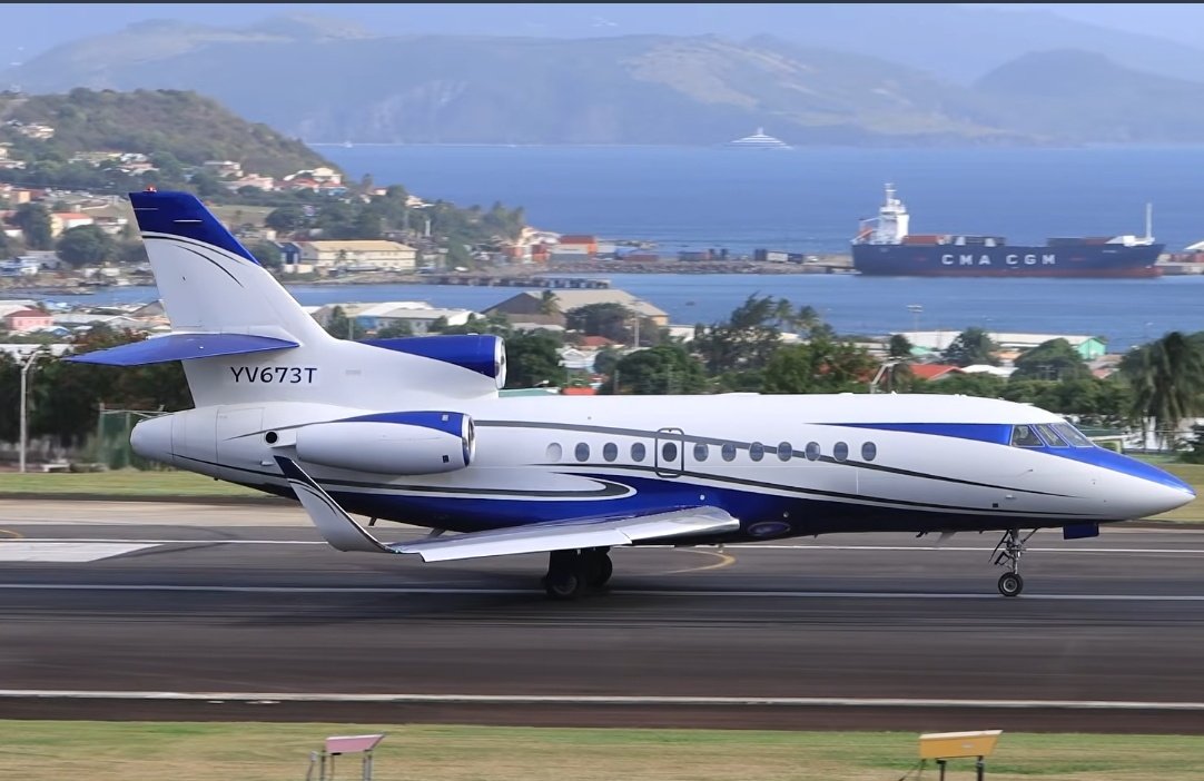 Arr3ch0's tweet photo. El jet de ultralujo que Maduro le regaló a la Dictadura Cubana YV673T retornó a Habana luego de paseo por Cozumel y Cancún 🇲🇽 https://t.co/UWqmbhtVf6