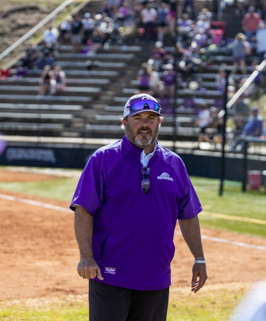 OuachitaSB's tweet photo. 1st prospect 🏕  is 6/22

Join @FullCountjj coaches &amp; players for a day of instruction and competition.

✔️ Athletic Performance with Coach Flash Wilson @Coach_Dflash
✔️ Pitching with Coach Beth Jackson
✔️ Catching with former D1 Catcher @CoachHoffman_

https://t.co/gjwLsJa6tn https://t.co/LA0NewY9B9