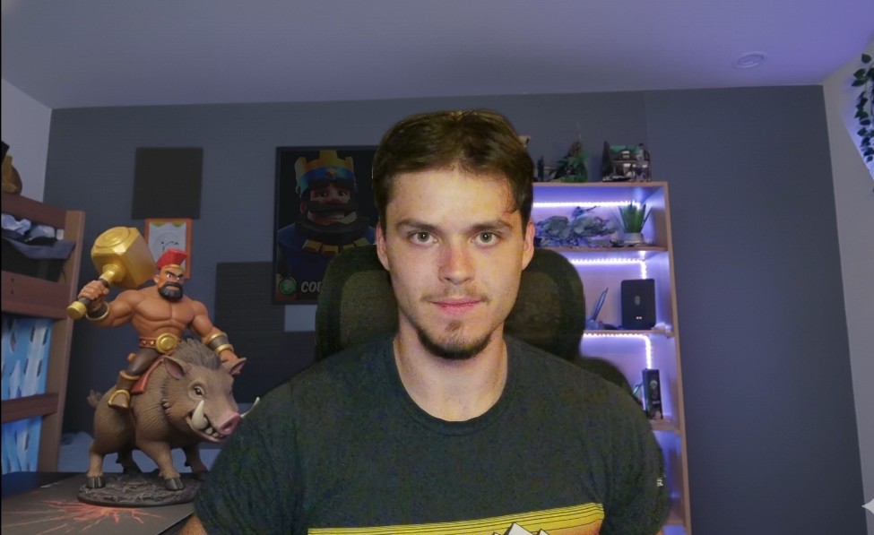 Ian77cr1's tweet photo. Kind of crazy how different you can look in 3 or 4 months 😭 I didnt even realize I changed much till I saw this https://t.co/gkE0lGq4fP