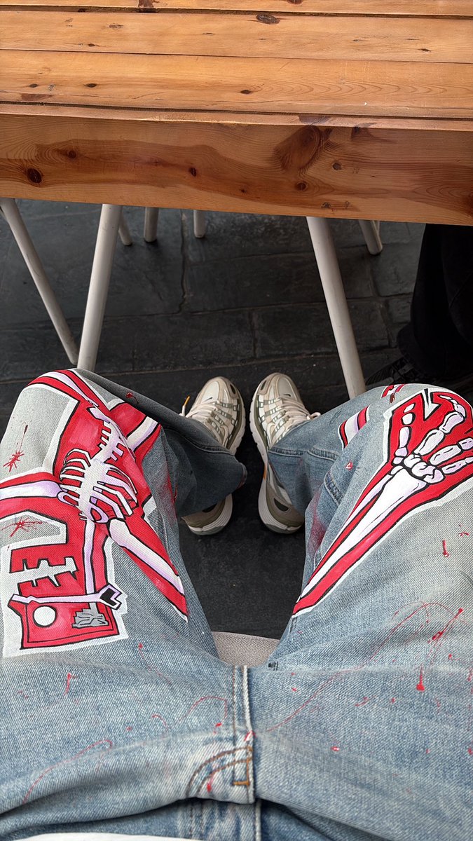 _Ojenzz's tweet photo. This pants hard asf! 

@urBandml is the crazy creator🛍️ https://t.co/fqniWal5qM
