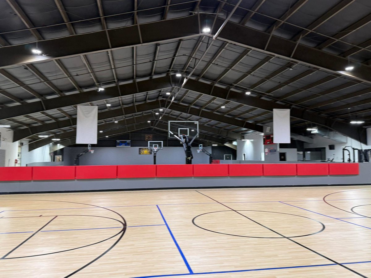 real_chasers's tweet photo. The wait is over! This weekend marks the first tournament at KC Kingdom Courts. Proud to see our RDC teams competing on their home courts in a facility built for growth, development, and community. Good luck to all teams this weekend!
#KCKingdomCourts #RDCBasketball #OneUnit 🏀 https://t.co/6O1VdJuMds