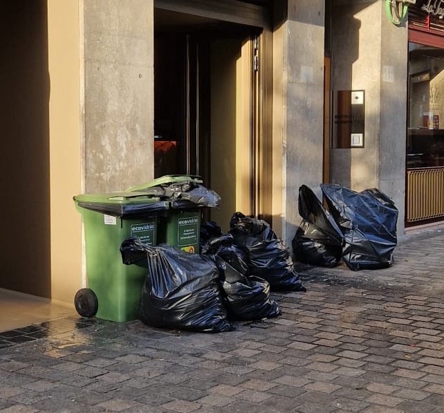 DemandaCasco_'s tweet photo. Bretón de los Horrores a las 8 de la mañana. https://t.co/3Pi7ouUT3k