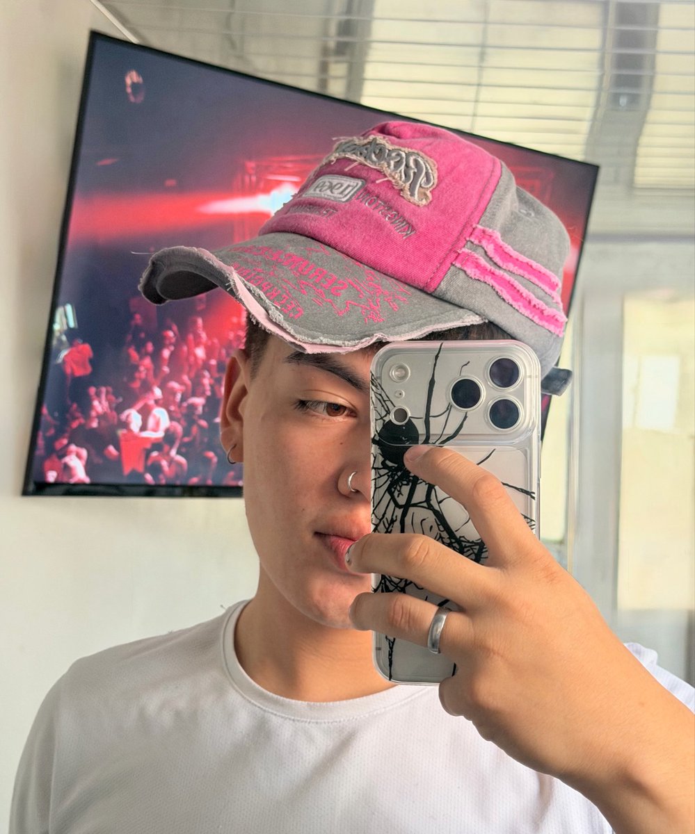 dfcamacho09's tweet photo. 🧃 https://t.co/2tpiT4oTQl