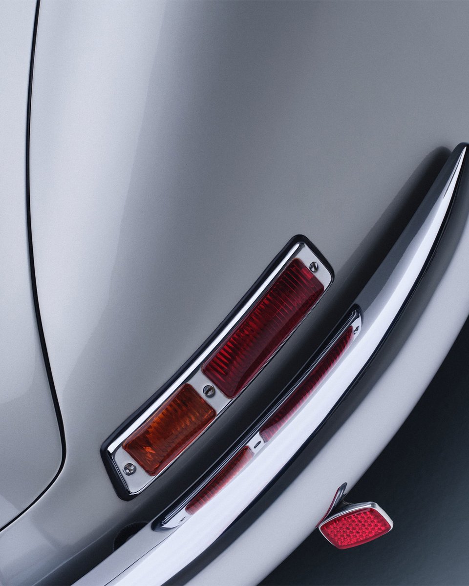 RPMZonex's tweet photo. Mercedes-Benz 300 SL Gullwing https://t.co/kFQUAw6PYS