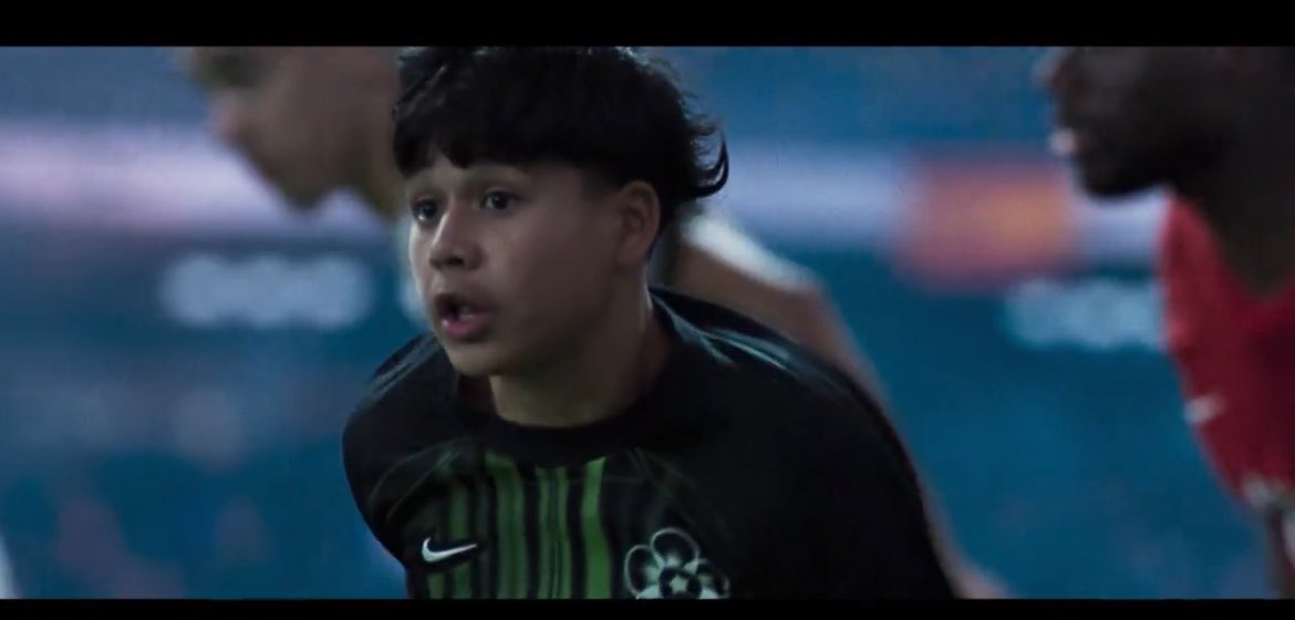 RickyBasket's tweet photo. @Nike Who’s this? https://t.co/v2eS2KZovU