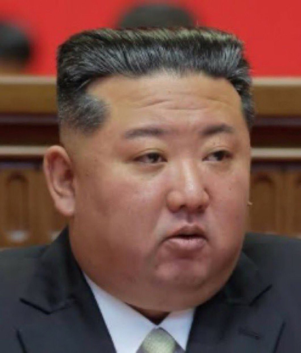 RealPeteBennett's tweet photo. Uncanny. @AndrewHWestern https://t.co/a4dSlg2Uq2
