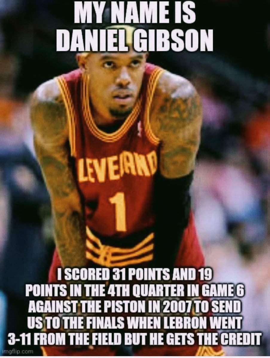 TheTruth8240's tweet photo. DID YOU KNOW?

That Lebron was CARRIED by a Bench Player named Daniel Gibson to the 2007 Finals who scored 31 points in the Game 6 of the ECF with 19 Points coming in the 4th Quarter

Meanwhile Lebron scored 21 points and only 3 points in the 4th Quarter

Jordan and Kobe NEVER had to get carried by a bench player to the Finals 😭😭
