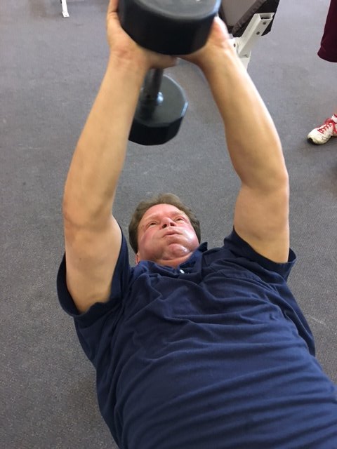 Rolfus_Adolphus's tweet photo. Wisco Rolf working out, throwing 💪 50-pound dumbbells around like they are made out of Styrofoam!
#Styrofoam #WI #Wis #Wisc #Wisconsin #Nina #MAGA https://t.co/TtcDOG8G3j