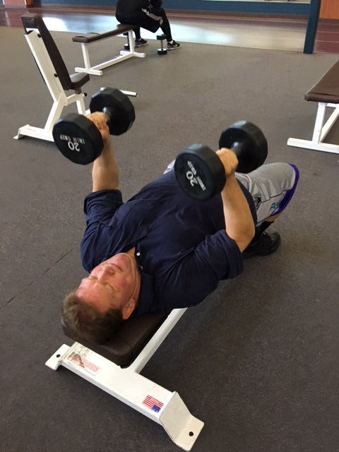 Rolfus_Adolphus's tweet photo. Wisco Rolf working out, throwing 💪 50-pound dumbbells around like they are made out of Styrofoam!
#Styrofoam #WI #Wis #Wisc #Wisconsin #Nina #MAGA https://t.co/TtcDOG8G3j