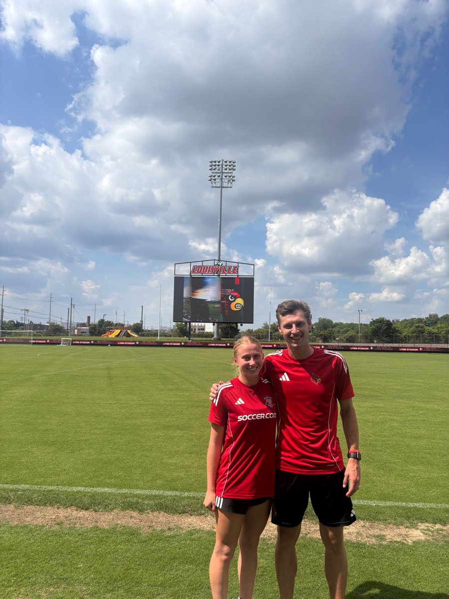 RyanFratangelo's tweet photo. Thank you to Coach Hunter, Coach Mitch, Coach Olivia and the @LouisvilleWSOC players and program for an amazing camp. I really loved getting a deeper understanding of the program, the culture, and what Louisville soccer is building. @Solar10ECNL @SolarSoccerClub @ImYouthSoccer https://t.co/LO6QGfKP2E