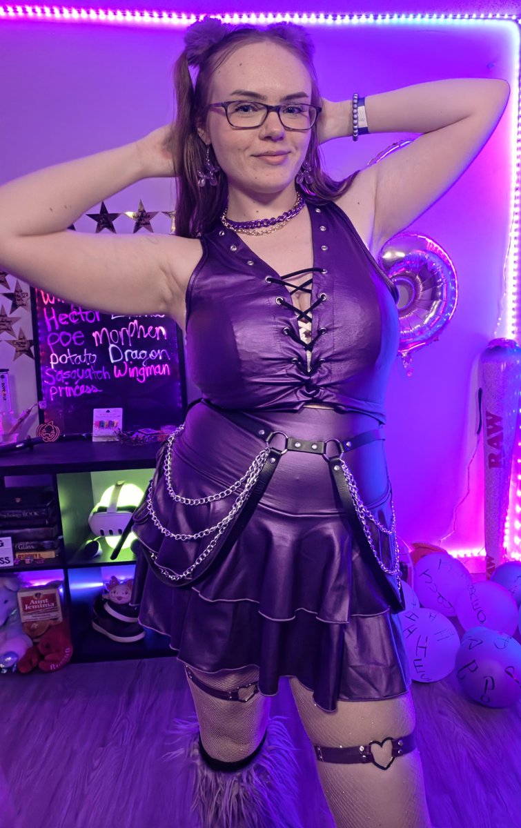 MsLilacQueen's tweet photo. I Fink You A Freek 😛💜 https://t.co/lKqGYI1L7R