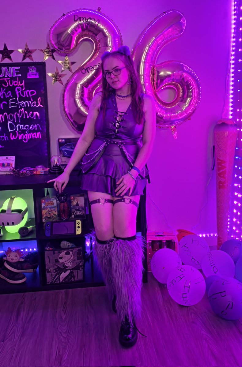 MsLilacQueen's tweet photo. I Fink You A Freek 😛💜 https://t.co/lKqGYI1L7R