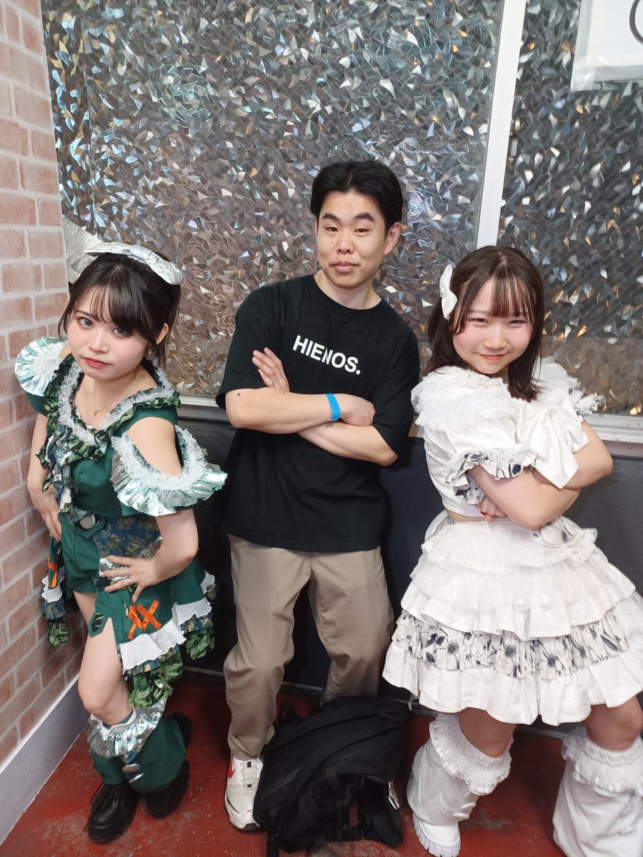 Uratchi0614's tweet photo. #カノコレ
#ひなりのひ 
この日は、ワンマンライブ
終わってから５日目のライブです
写メ券が、たまってたので沢山撮った❗
２推しのみことちゃん入れて３人で
撮れて嬉しかった😊 https://t.co/gkcRWdq0rW