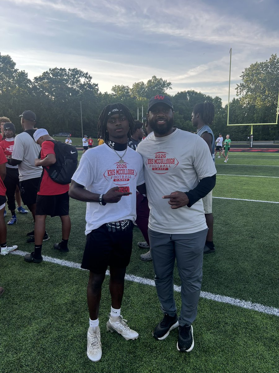 TylerNelson11_'s tweet photo. Had a great time at @GWUFootball ’s Mega Camp yesterday! Appreciate the opportunity to showcase my skills and compete in front of the coaching staff. Also Reconnected with my former teammate @TyshawnSander10 🦊

@CoachGaulden @CoachK__Mac @Coach_KD75 @SwaFoxAthletics @AJames_11 @CoachAndrePope @CoachShaw_Jake @CoachEBeal @Coach_AcWhaley @Ryver_Rodriguez @ShellJacari @Jorayemorrriso1 @perk1ccu @pepman704 @BDunnsports @SCSportsNow