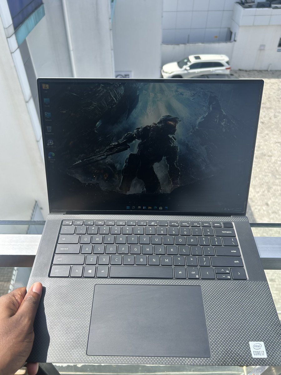 Val_Gadget's tweet photo. Dell Precision 5550 — a true powerhouse designed for professionals who work with demanding applications. 

From 3D modeling to high-resolution editing, this workstation handles it all effortlessly.

• 15.6” Display
• Intel Core i7 10th Gen
• 16GB RAM | 512GB SSD
• 4GB NVIDIA Quadro T1000 Graphics

1,070,000