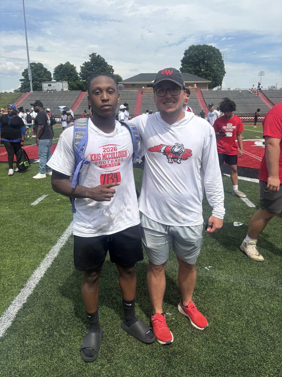 AmarionAndrews's tweet photo. Thank you @GWUFootball for having me at the mega camp today, had a great camp and great conversations with Coaches @CoachShaw_Jake &amp; @BayleeRamey3. #Induetime🙏🏽 https://t.co/AtZbGyi3Yd