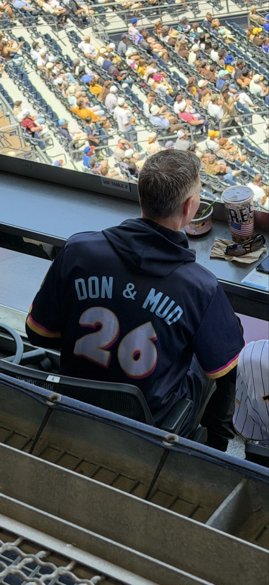 DonOrsillo's tweet photo. Thanks for this. We love it! @Padres https://t.co/wweuBaTn94