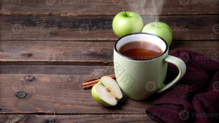 ThomasNoelSosa's tweet photo. Fall Feast Alert! Our seasonal pumpkin-herb roast u0026 spiced apple cider hit the menu today—warm vibes, cozy bites, perfect for your holiday weekend! Tag a friend you’d bring! https://t.co/OyvtRX4e0I
