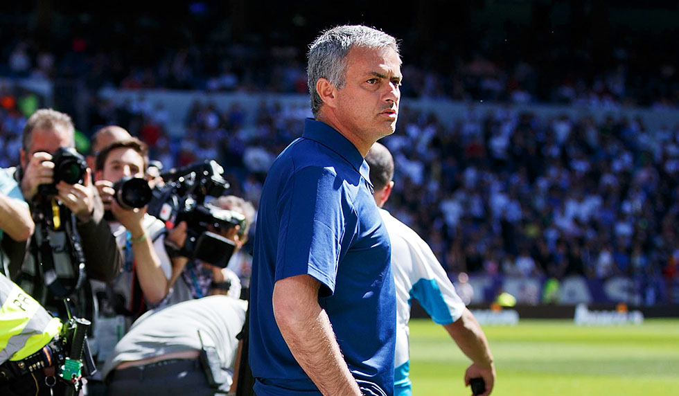 SebaGenova's tweet photo. "Yo soy la resurrección y la vida. El que cree en mí vivirá, aunque muera; y todo el que vive y cree en mí no morirá jamás."

Juan 11:25

VIVA MOURINHO! https://t.co/NEuACoV3H7