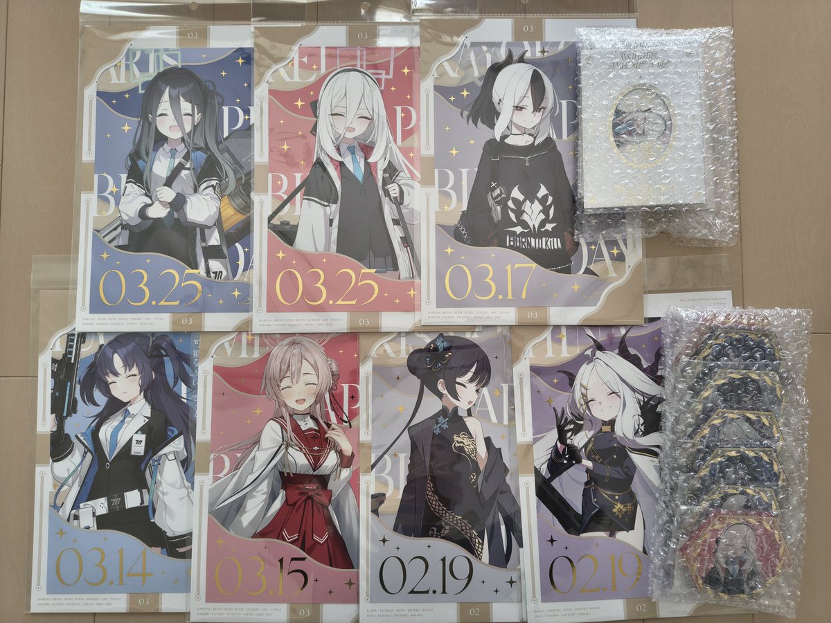Massan_OTA's tweet photo. ブルアカ2月3月の誕生日グッズが届きました
どれも良いけど、ケイちゃんの笑顔が特に眩しい https://t.co/4VWh0bE0fn