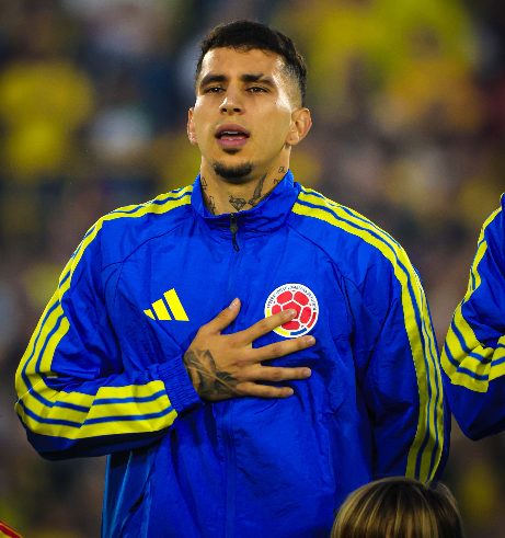 Colombia_Xtra's tweet photo. Todo parece indicar que Gustavo Puerta le ganó el puesto, en el mediocampo, a Richard Ríos.

Hoy, prueba de fuego para 'Gary Door' quién seguramente sea titular en la Copa del Mundo.

22 años. Merecidísimo. https://t.co/Cw0TYeDjdK