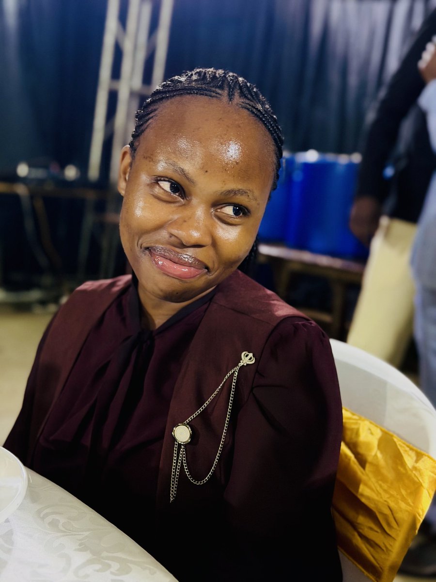 UH_HALL's tweet photo. It was all smiles at the UNICOURTS Finalist  dinner 26 at the mighty @Makerere University Hall ☺️
#UNICOURTS https://t.co/WV5um74tXb