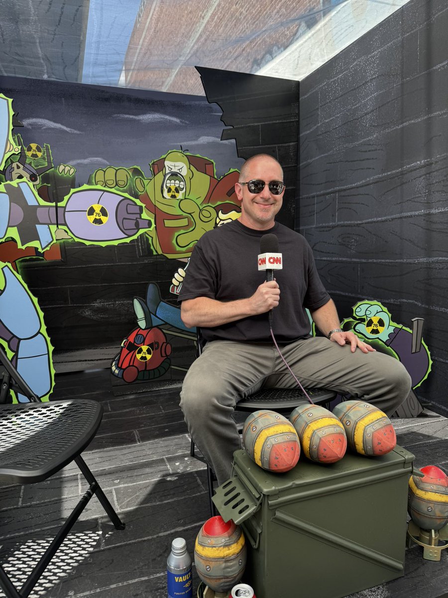 JonRush1977's tweet photo. Coming at you from #SummerGameFest 

Make sure to swing by and meet us at the Fallout 76 booth to talk INFESTATIONS!

#xbox #Fallout76 #Fallout https://t.co/AoG94NSvvB