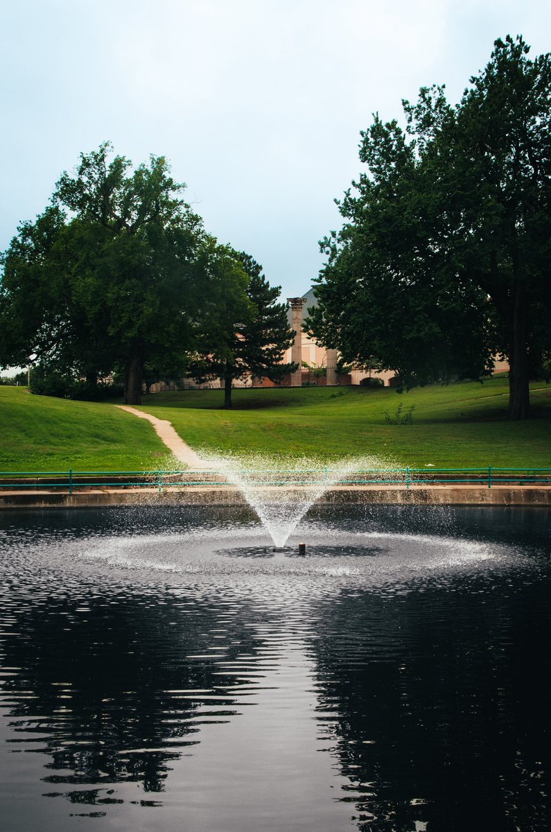Ehbit_'s tweet photo. Walk in the park https://t.co/6idfJiasIX