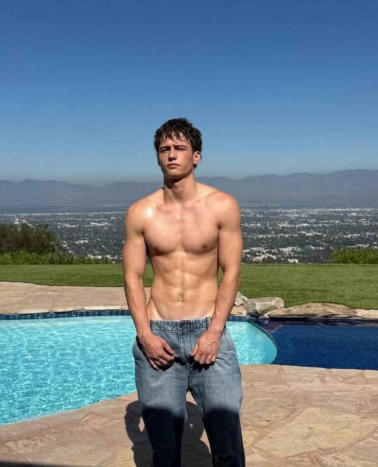MYkiddomeal's tweet photo. Recently added 
BACH BUQUEN LEAKS 🍑🥵🥵

DM TO GET EXCULSIVE FILES/FOLDER AT 👉

https://t.co/wtbI2RmpdF https://t.co/GAljtOclQB