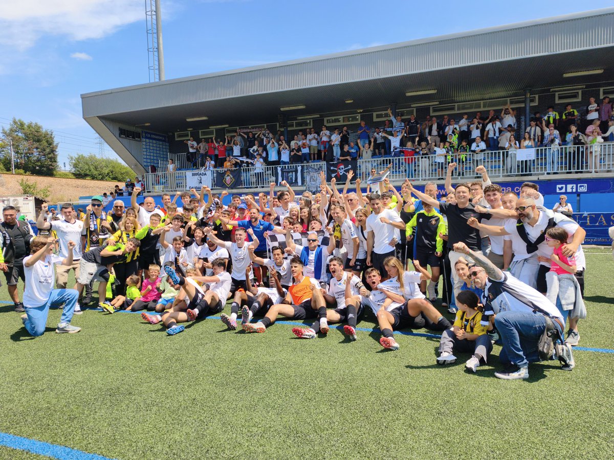 caudaldemieres's tweet photo. Seguimos dando pasos 𝐣𝐮𝐧𝐭𝐨𝐬

🙌🏻 Equipo + afición 

⚪️⚫️ https://t.co/eZOn75SGsK