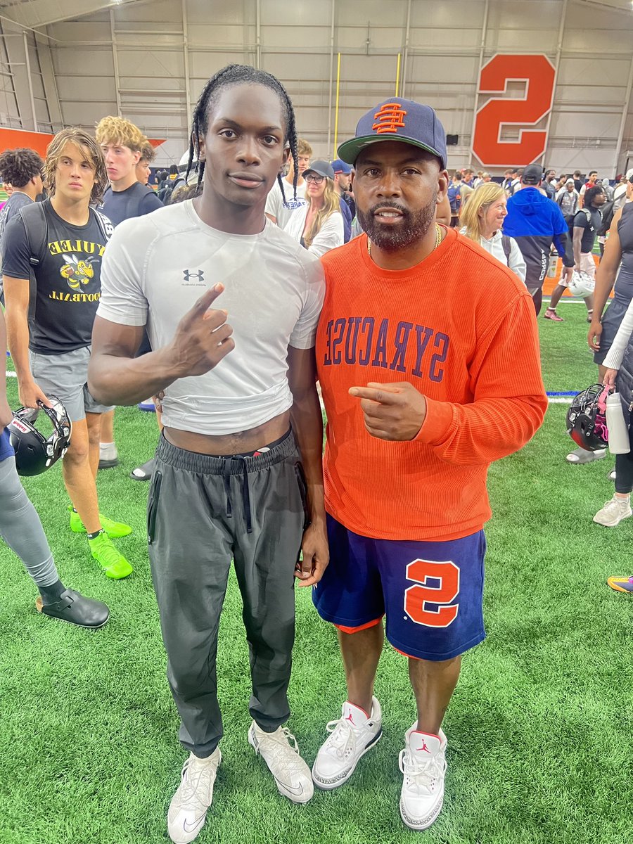 RoyceThomas28's tweet photo. Amazing day at Syracuse camp, much learned and proved to coaches. Thank you so much for having me @CuseFootball @FranBrownCuse @Coach_Gattis @CardinalHayesFB @COACH_ONEIL https://t.co/BBMCV7xdY6