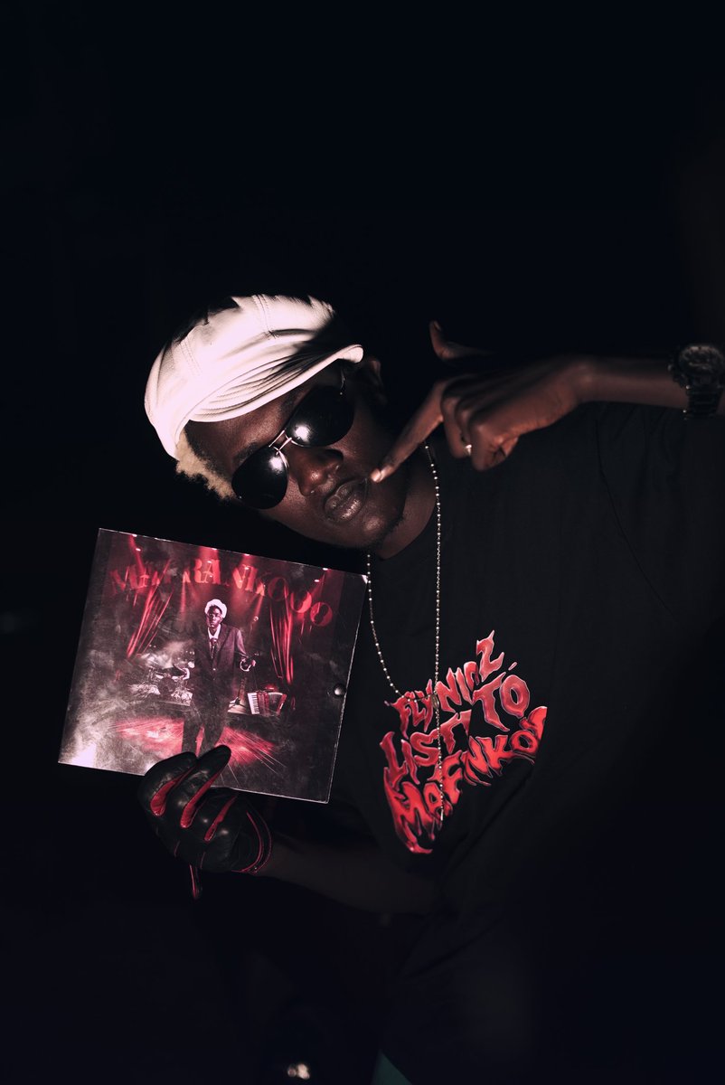 4MRFRANKWHITE's tweet photo. MAFRANKOOO OUT NOW https://t.co/zaEeGx784B