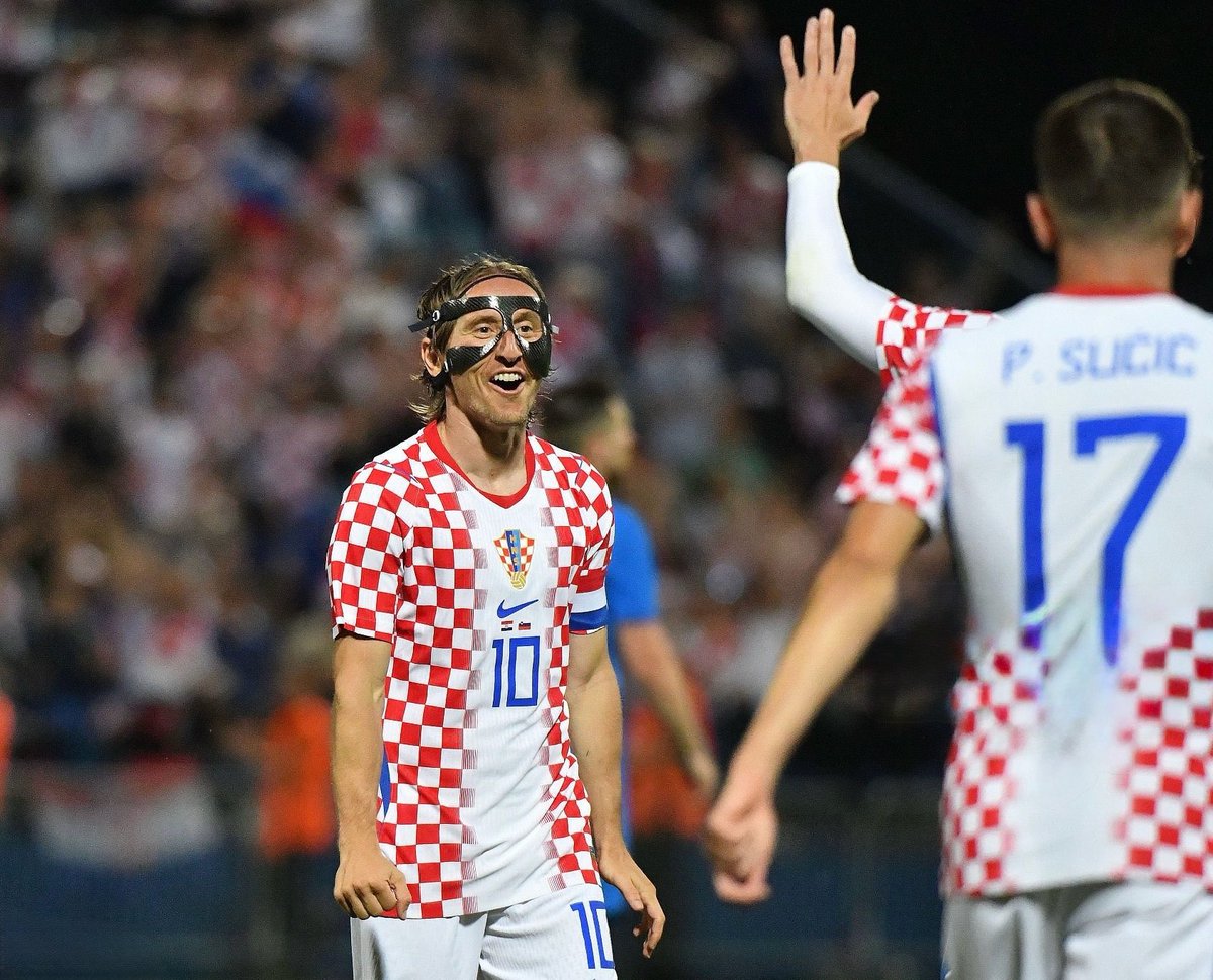salModric's tweet photo. 🐐🇭🇷 https://t.co/kBeg1c2pC2