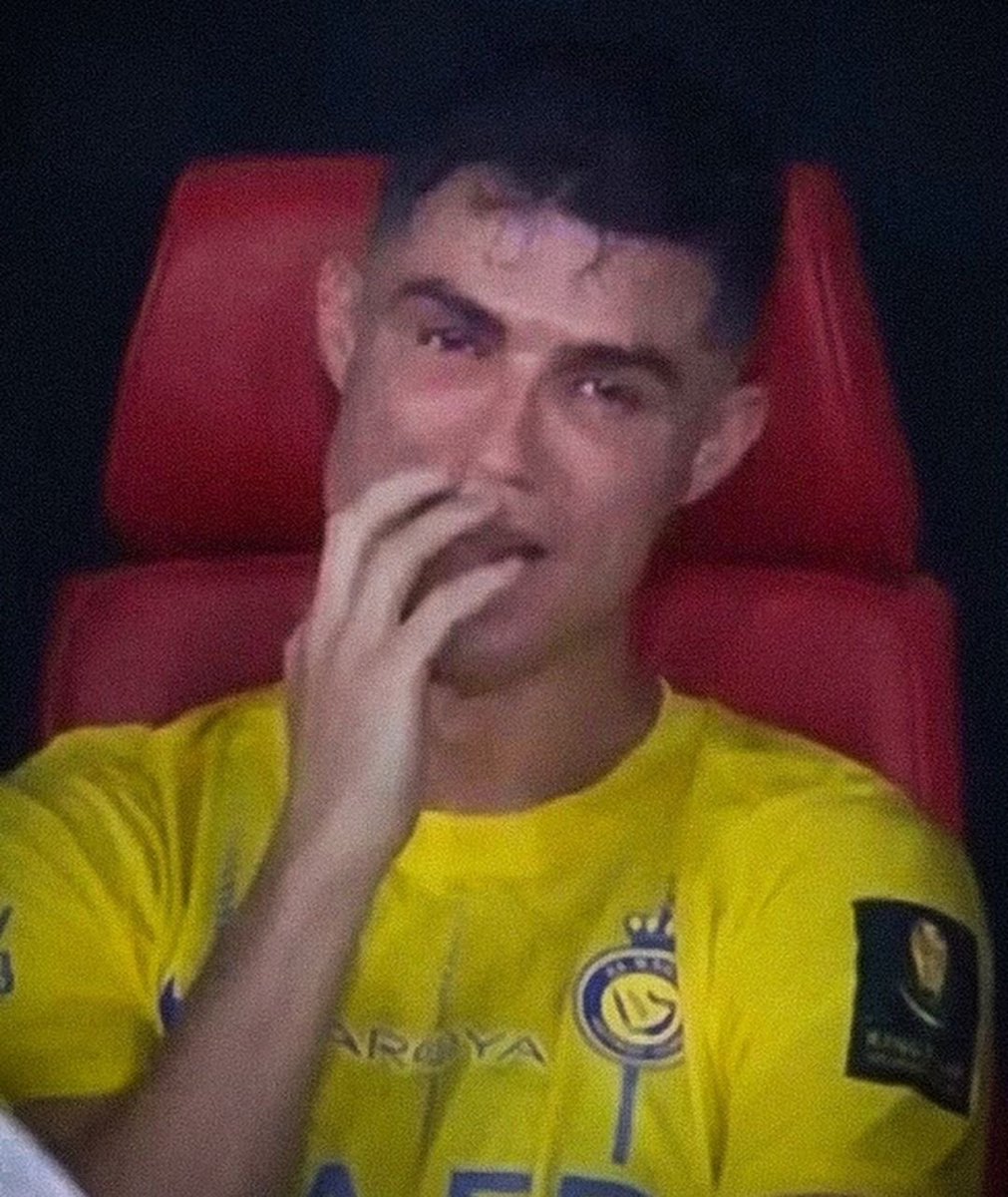 f_9__f's tweet photo. @VivaGoat ماخذينه جدول من اربع سنين وهو بكايه شفناك تناهق وتنابح يوم اخذ بديلة الوديات حتى هو يشاهق مو مصدق اخذ بطولة عالاقل 😭💔 https://t.co/3pTt2hXotJ
