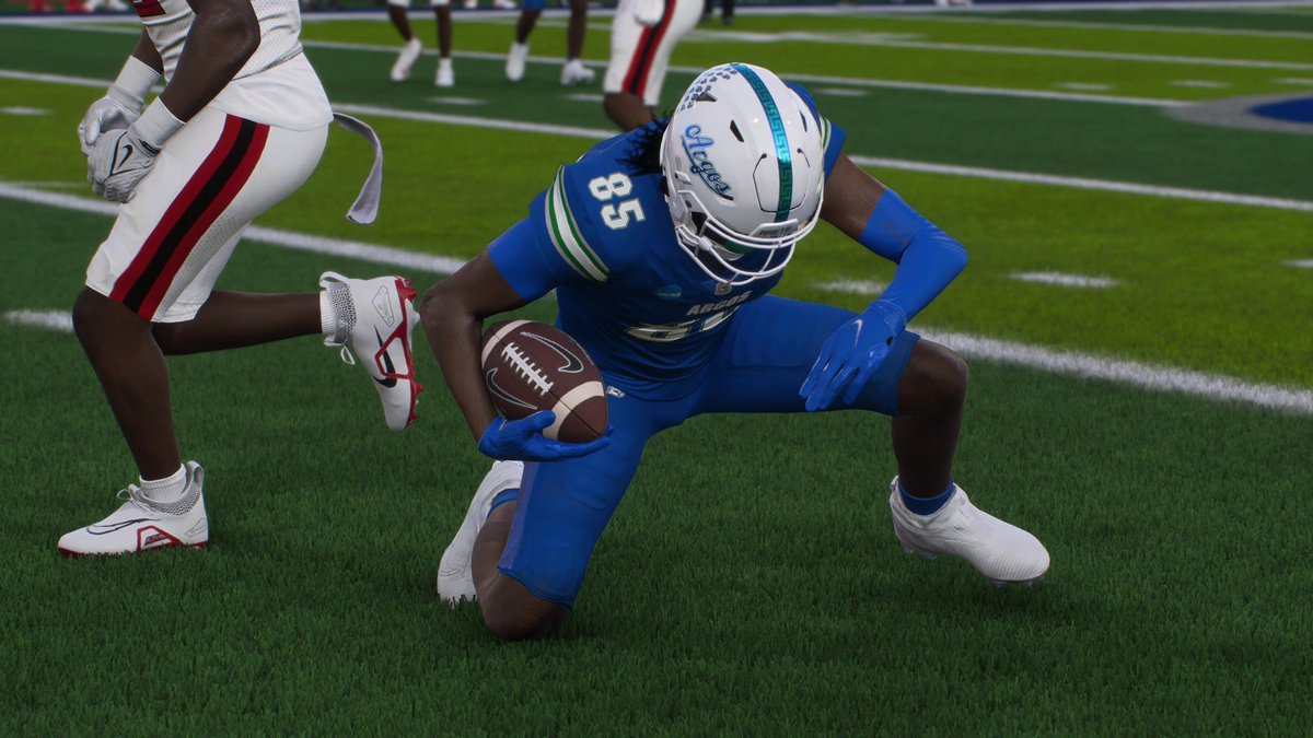 TraeHam24's tweet photo. @bordeauxyoutube For another FCS school you should download my University of West Florida Teambuilder. I have it on 26 currently but will have it made when the new game comes out. I’ll have it available  immediately. https://t.co/OCtARAXV7D
